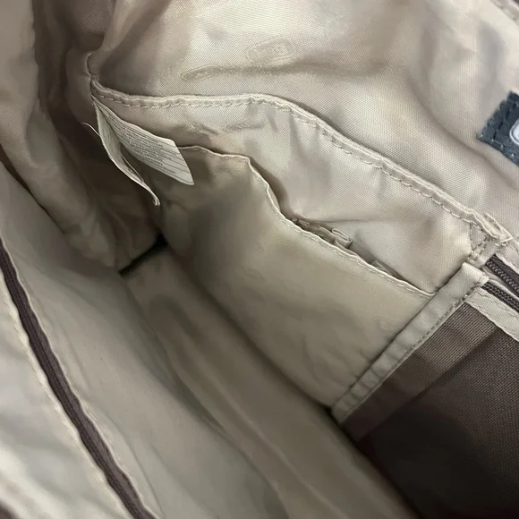 Lug Camper SE crossbody bag - Picture 13 of 16